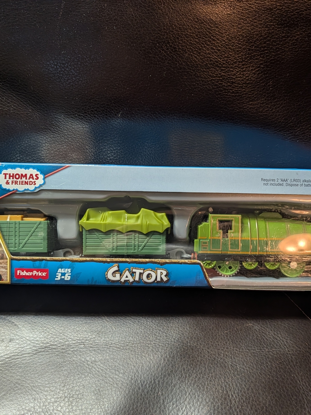 Thomas & Friends Gator Green Engine and Cars Toy Set
